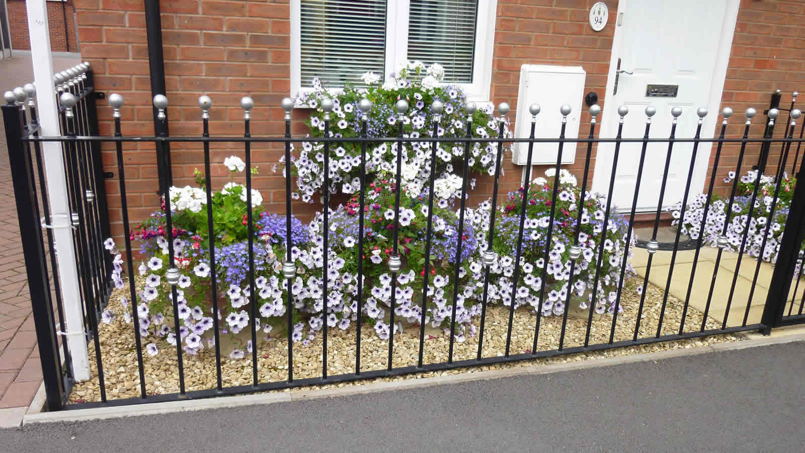 garden railings Warwick